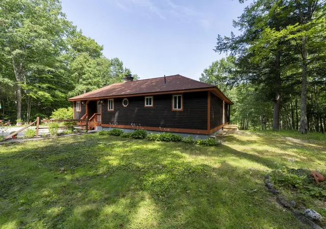 3rd image of 363 Keene Rd, Antrim, NH 03440 | MLS# 5104473