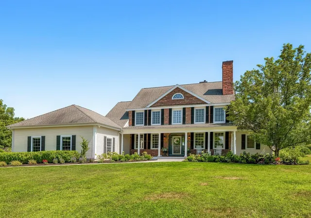 3rd image of 336 Newington Rd, Newington, NH 03801 | MLS# 5104492