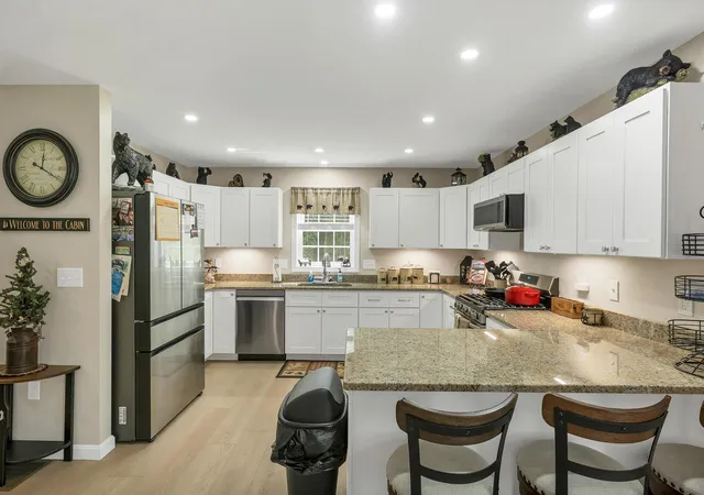 Photo 3 of Single family home for sale at 92 Old Prescott Hill Rd, Laconia, NH 03246 | MLS# 5104504 | Listing updated on 2026-08-12