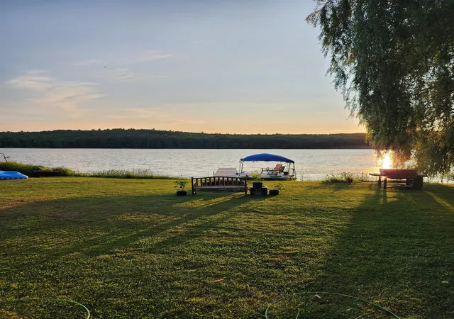 3rd image of 6 Holiday Shore Dr, Dunbarton, NH 03046 | MLS# 5104506