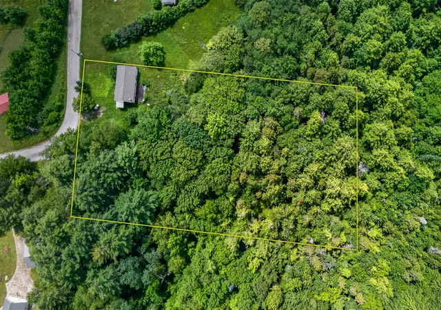 Photo 2 of Single family home for sale at 112 Aldrich Rd, Peru, VT 05152 | MLS# 5104511 | Listing updated on 2026-08-12