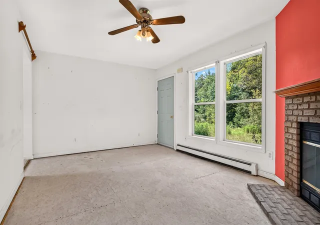 Photo 3 of Single family home for sale at 112 Aldrich Rd, Peru, VT 05152 | MLS# 5104511 | Listing updated on 2026-09-19