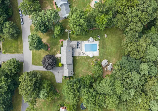 60th image of 19 Buttonwood Dr, Derry, NH 03038 | MLS# 5104520