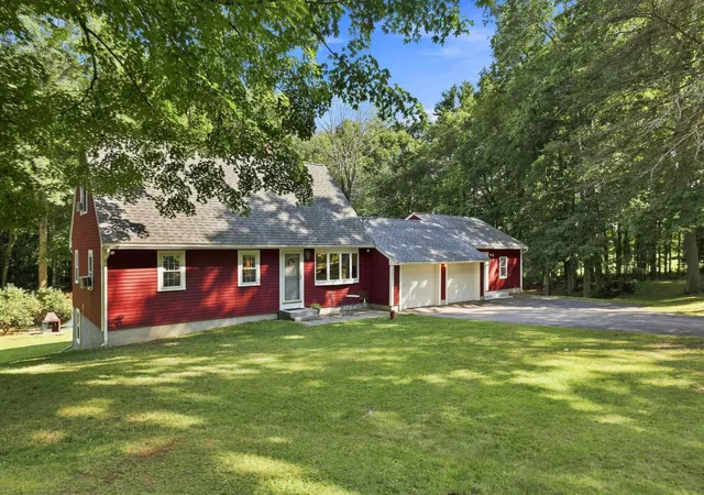1st image of 157 Camp Lee Rd, Epping, NH 03042 | MLS# 5104526
