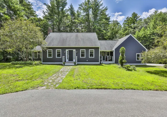 Photo 1 of Sale Pending at 54b Oak Hill Rd, Brookline, NH 03033 | MLS# 5104529 | Listing updated on 2026-08-25