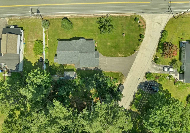 49th image of 11 Burnham Rd, Hudson, NH 03051 | MLS# 5104536