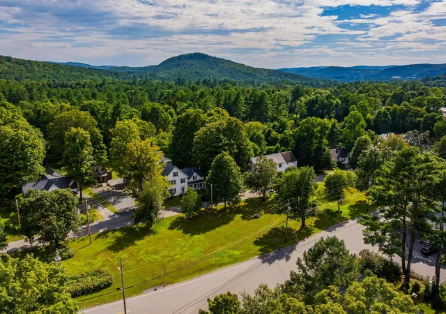3rd image of 14 On The Common #5, Lyme, NH 03768 | MLS# 5104567