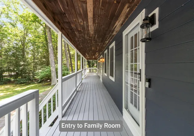 Photo 2 of Single family home for sale at 59 Deer Run, Fremont, NH 03044 | MLS# 5104568 | Listing updated on 2026-09-03