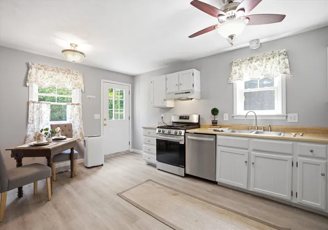 3rd image of 18 Goshen Dr, Loudon, NH 03307 | MLS# 5104575