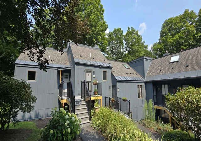 Photo 1 of Townhouse for sale at 119 Williams Ln #12G, Quechee, VT 05059 | MLS# 5104590 | Listing updated on 2026-09-15