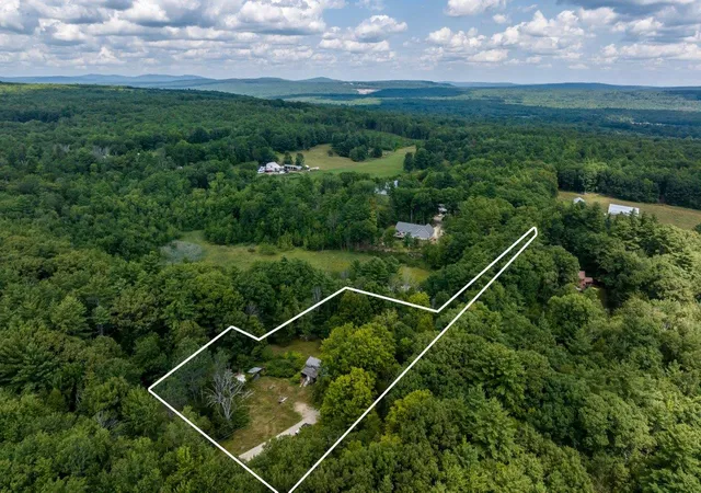 1st image of 31 Melody Ln, Farmington, NH 03835 | MLS# 5104594