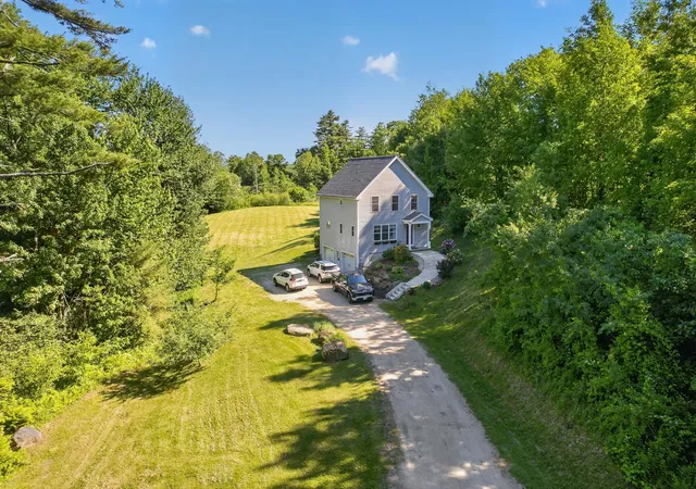 2nd image of 51 Old Turnpike Rd, Northwood, NH 03261 | MLS# 5104600