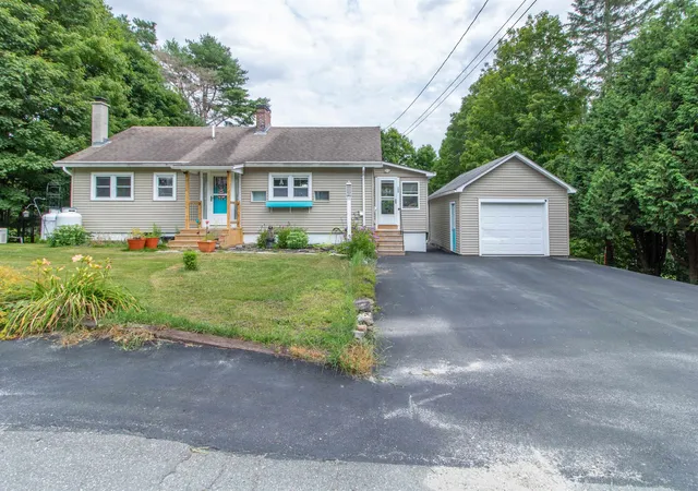 Single family home for sale at 266 Mountain St, Island Pond, VT 05846 | MLS# 5104603