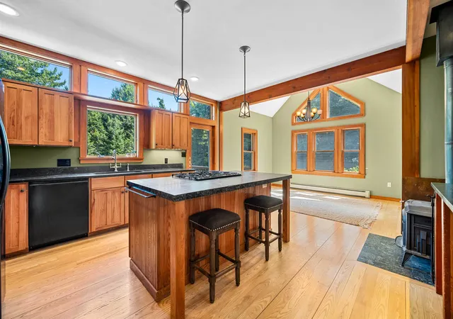 Photo 3 of Single family home for sale at 111 Pine Tree Ln, Fayston, VT 05560 | MLS# 5104621 | Listing updated on 2026-08-25