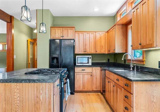 Photo 4 of Single family home for sale at 111 Pine Tree Ln, Fayston, VT 05560 | MLS# 5104621 | Listing updated on 2026-08-25