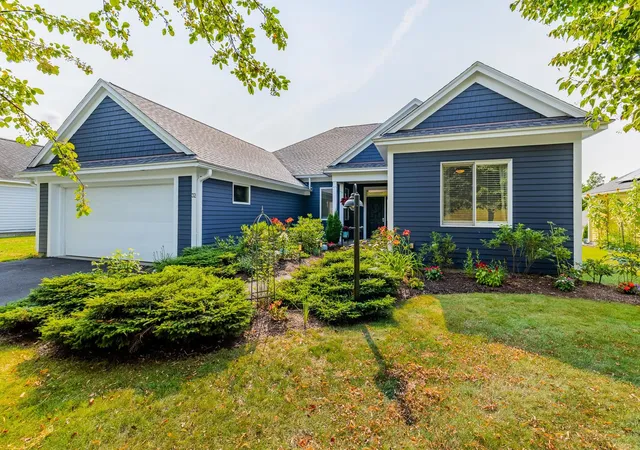 Single family home for sale at 32 Fountain Wy, West Lebanon, NH 03784 | MLS# 5104628