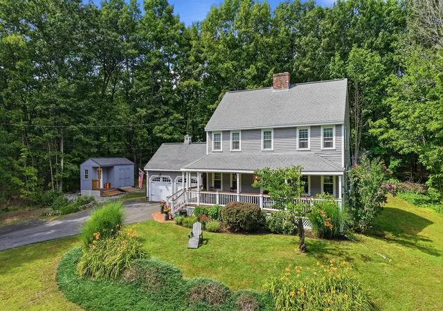 Photo 2 of Single family home for sale at 388 Paige Hill Rd, Goffstown, NH 03045 | MLS# 5104629 | Listing updated on 2026-08-26