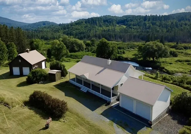 Photo 1 of Single family home for sale at 864 West Main St, Concord, VT 05824 | MLS# 5104637 | Listing updated on 2026-08-12