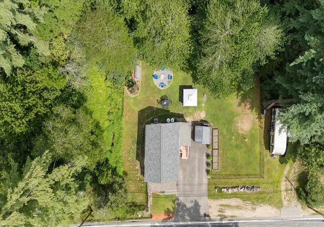 2nd image of 122 N Main St, Salem, NH 03079 | MLS# 5104644