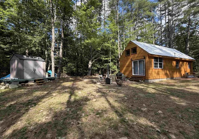 Photo 3 of Single family home for sale at 8 Swiftwater Cir, Woodsville, NH 03785 | MLS# 5104650 | Listing updated on 2026-09-15