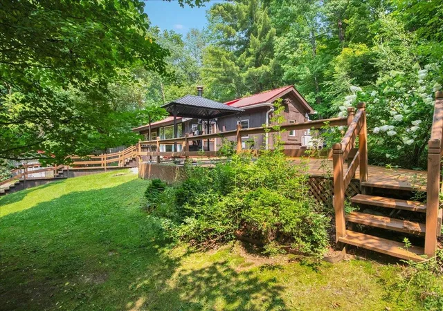 Photo 1 of Single family home for sale at 1229 Mason Hill North, Starksboro, VT 05487 | MLS# 5104654 | Listing updated on 2026-09-23