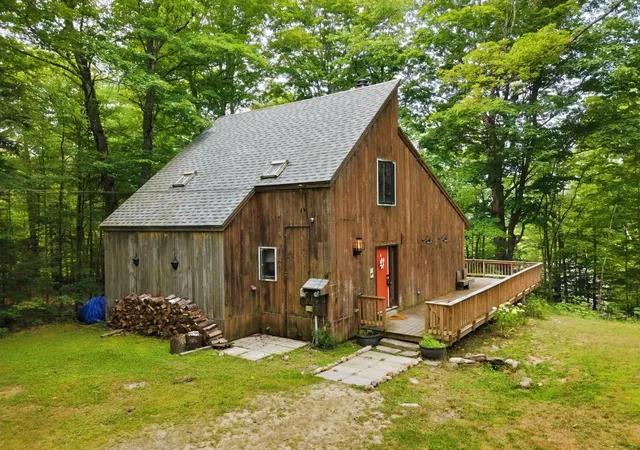 3rd image of 14 Webster Ct, Campton, NH 03223 | MLS# 5104659