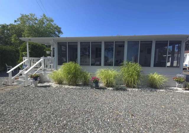 Photo 3 of Manufactured home for sale at 308 State Route 286 #Lot 63, Seabrook, NH 03874 | MLS# 5104666 | Listing updated on 2026-09-23