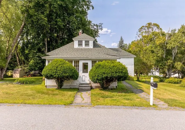 Photo 1 of Single family home for sale at 16 Stevens St, Enfield, NH 03748 | MLS# 5104677 | Listing updated on 2026-08-18