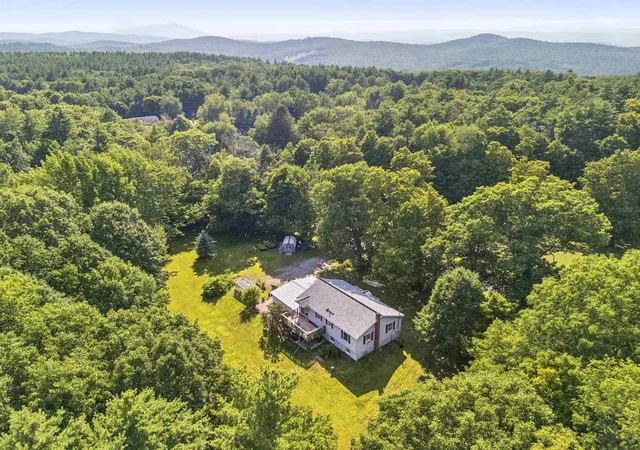 Photo 2 of Single family home for sale at 352 Methodist Hill Rd, Enfield, NH 03748 | MLS# 5104690 | Listing updated on 2026-08-27