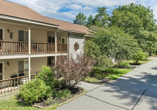 2nd image of 24 Harmony Ln #14, Center Conway, NH 03813 | MLS# 5104695