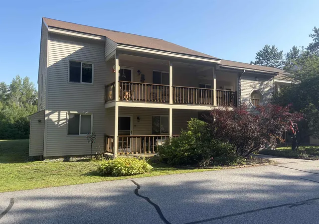 Photo 4 of Condo for sale at 24 Harmony Ln #14, Center Conway, NH 03813 | MLS# 5104695 | Listing updated on 2026-09-25