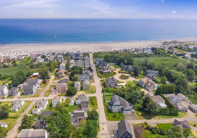 Photo 32 of Sale Pending at 35 Beacon St, York, ME 03909 | MLS# 5104719 | Listing updated on 2026-08-17