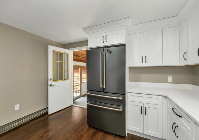 Photo 4 of Single family home for sale at 111 Town Farm Rd, New Boston, NH 03070 | MLS# 5104736 | Listing updated on 2026-08-17
