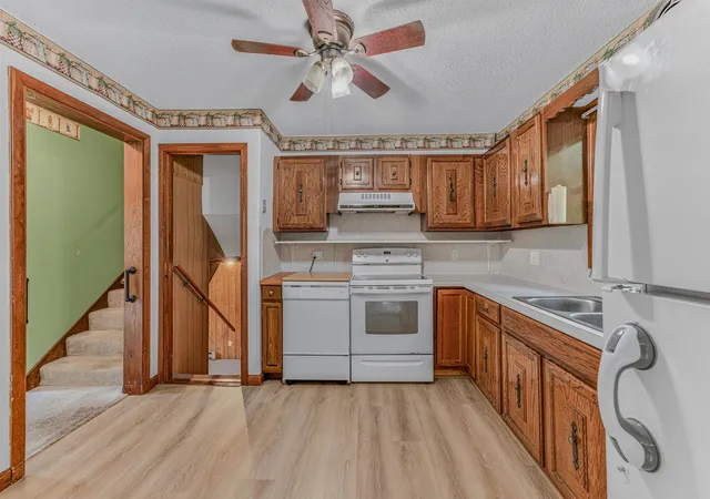 5th image of 29 Winter St, Littleton, NH 03561 | MLS# 5104737