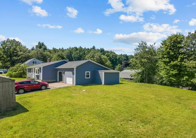 Photo 3 of Sale Pending at 1 Wallace Dr, Merrimack, NH 03054 | MLS# 5104739 | Listing updated on 2026-10-28