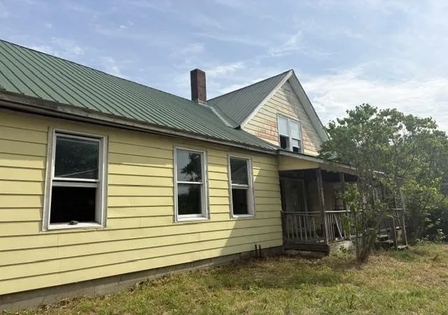 Single family home for sale at 2248 Grove St, Brandon, VT 05733 | MLS# 5104741