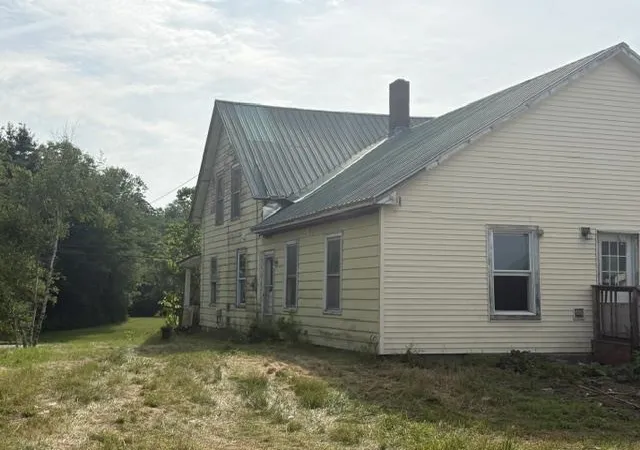Photo 3 of Single family home for sale at 2248 Grove St, Brandon, VT 05733 | MLS# 5104741 | Listing updated on 2026-09-11