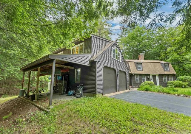 Photo 4 of Single family home for sale at 106 Cooper Rd, Hebron, NH 03241 | MLS# 5104743 | Listing updated on 2026-10-08