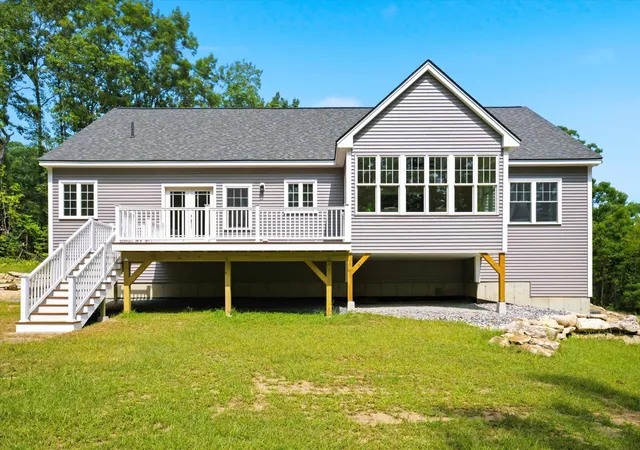 3rd image of 14 Prescott Heights Rd, Hooksett, NH 03106 | MLS# 5104745