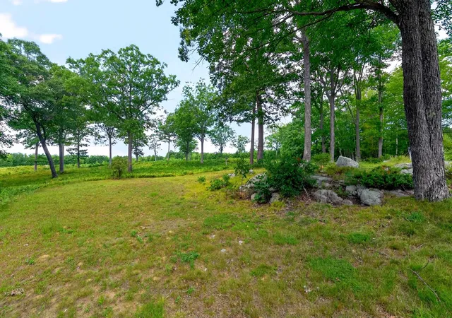 35th image of 664 Borough Rd Rd, Pembroke, NH 03275 | MLS# 5104748