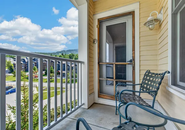 Photo 3 of Condo for sale at 771 Stratton Mountain Access Rd #472, Stratton Mtn, VT 05155 | MLS# 5104751 | Listing updated on 2026-08-13