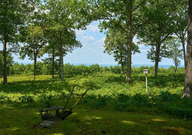 3rd image of 664 Borough Rd, Pembroke, NH 03275 | MLS# 5104754