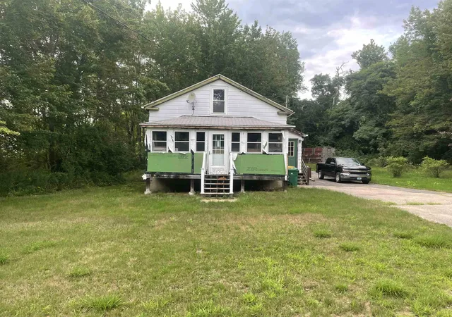 1st image of 2 Tebbetts Rd, Rochester, NH 03867 | MLS# 5104774