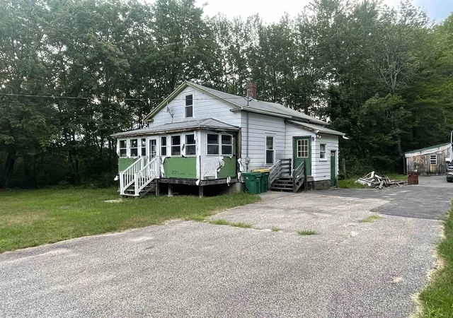 Photo 3 of Sale Pending at 2 Tebbetts Rd, Rochester, NH 03867 | MLS# 5104774 | Listing updated on 2026-08-27