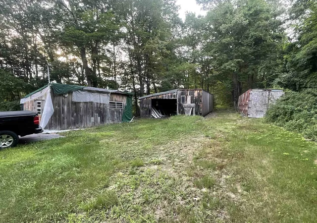 10th image of 2 Tebbetts Rd, Rochester, NH 03867 | MLS# 5104774