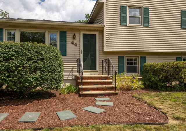 31st image of 44 Toftree Ln, Dover, NH 03820 | MLS# 5104775
