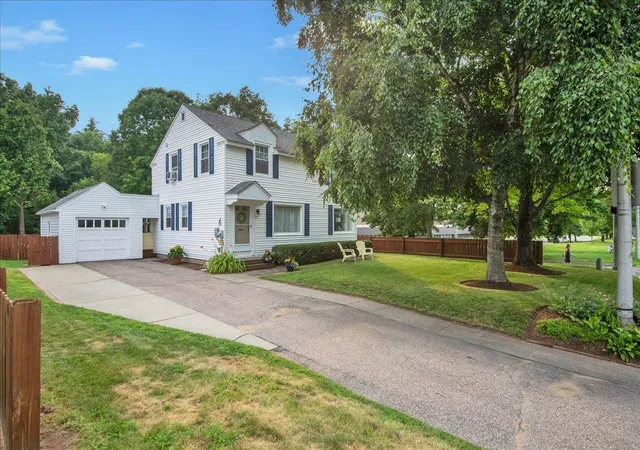 Photo 2 of Sale Pending at 819 North Ave, Burlington, VT 05408 | MLS# 5104783 | Listing updated on 2026-08-28