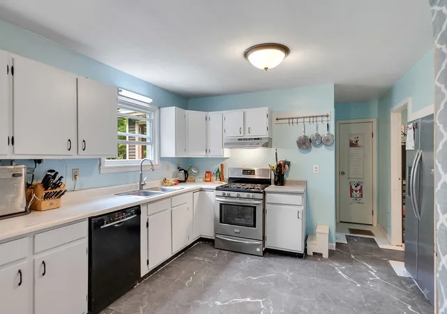 Photo 4 of Single family home for sale at 3934 Highbridge Rd, Fairfax, VT 05454 | MLS# 5104797 | Listing updated on 2026-09-18