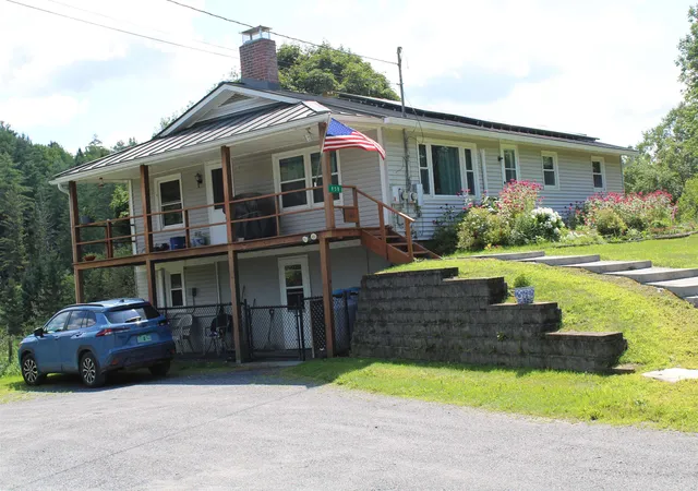 Photo 3 of Single family home for sale at 958 Spaulding Rd, Saint Johnsbury, VT 05819 | MLS# 5104800 | Listing updated on 2026-09-19