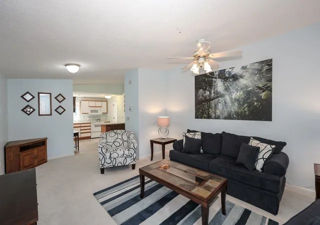 Photo 4 of Condo for sale at 8 Rainbow Dr, Londonderry, NH 03053 | MLS# 5104807 | Listing updated on 2026-09-10